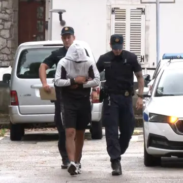 Nakon premlaćivanja Slovenca (19) u Poreču, trojica završila u istražnom zatvoru