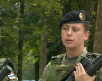 Tihomira, Alma i Andreja spremne za mimohod: 'Čast nam je pokazati hrvatskom narodu simbol pobjede'