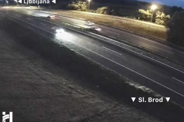 Jedna osoba poginula u teškoj prometnoj nesreći kraj Zagreba