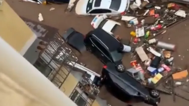 Obilne kiše odnijele 30 života, šire se stravične snimke