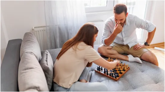 Ovo je jedna od najpoznatijih taktika udvaranja i koristi se godinama: No, što kaže znanost?
