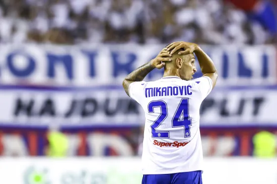 Samo nekoliko dana prije početka sezone Carević ostao bez jednog od ključnih igrača