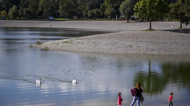 Uhićeno dvoje maloljetnika povezanih s napadom na dječaka na Bundeku. Pogledajte gdje su ih pronašli...