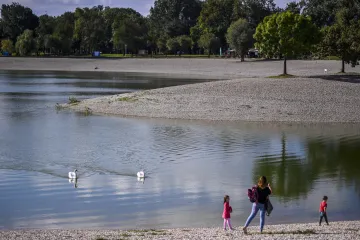 Uhićeno dvoje maloljetnika povezanih s napadom na dječaka na Bundeku. Pogledajte gdje su ih pronašli...