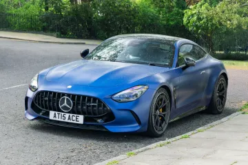 Policija uhitila vozača Mercedesa: Ono što su mu pronašli u gaćama sve je šokiralo