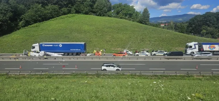 Stravična nesreća u Sloveniji! Na autocesti Maribor-Ljubljana poginulo pet osoba