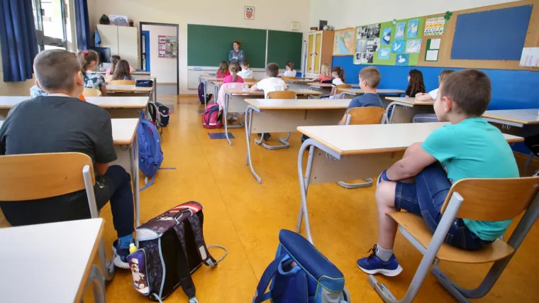 Plenković uručio nove ugovore za škole i vrtiće, evo koliko vrijede: 'Nezabilježena ulaganja'