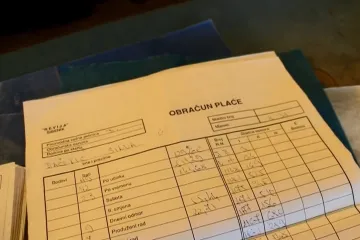Ogorčeni radnici čekaju 25 godina na isplatu plaća, ministar: 'Moramo biti realni'