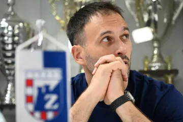 Karačić stigao kući: 'Intuicija me vodila prema Zagrebu, dat ću sve za ovaj dres'