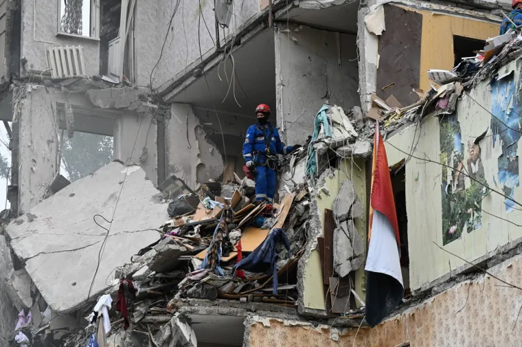 Krvavi masakr u zoru! Rusi raketirali Kijev, ima mrtvih, među njima je i dijete (6)