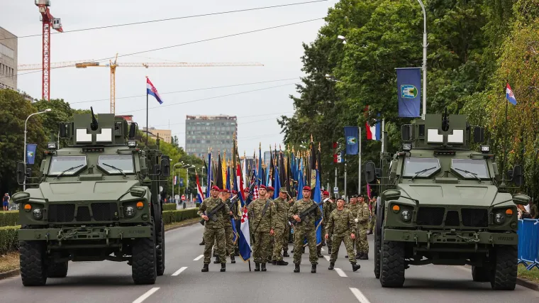 Jača li mimohod zajedništvo među Hrvatima? 'Ponosni smo, ali danas je trebao biti praznik'