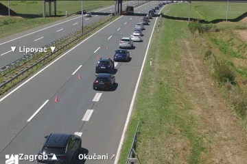 Dvoje mrtvih na A3 kod Novske: 'Hitna je nekoga oživljavala, auto je smrskan'