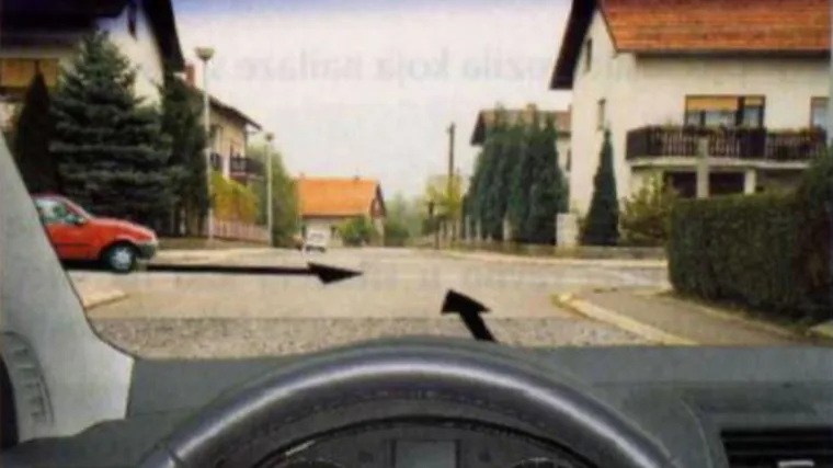 Zbog ovog raskrižja, navodno mnogi padaju na ispitu u autoškoli: Znate li u čemu je problem?