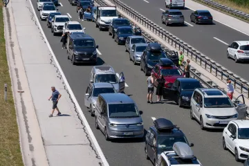 Kilometarske kolone na hrvatskim cestama, HAK izvijestio gdje su najveći čepovi