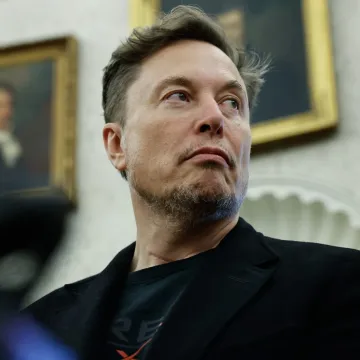 Elon Musk u problemima: Tesla mora platiti milijunsku odštetu zbog nesreće s autopilotom