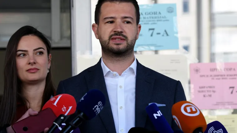 Crnogorski predsjednik prijavio potpredsjednika Vlade: Prijetio mu je!