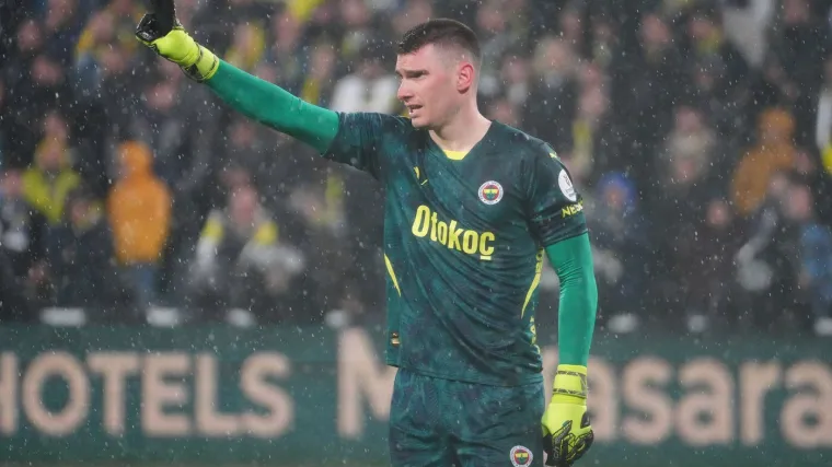 Pojavio se klub koji želi dovesti Livakovića: Evo koliko Fenerbahče traži za Vatrenu 'jedinicu'