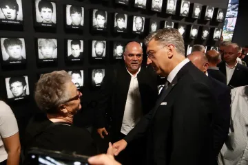 Cijeli državni vrh okupio se u Sinju, Plenković: 'Vojska nije tro&scaron;ak nego ulaganje u slobodu'