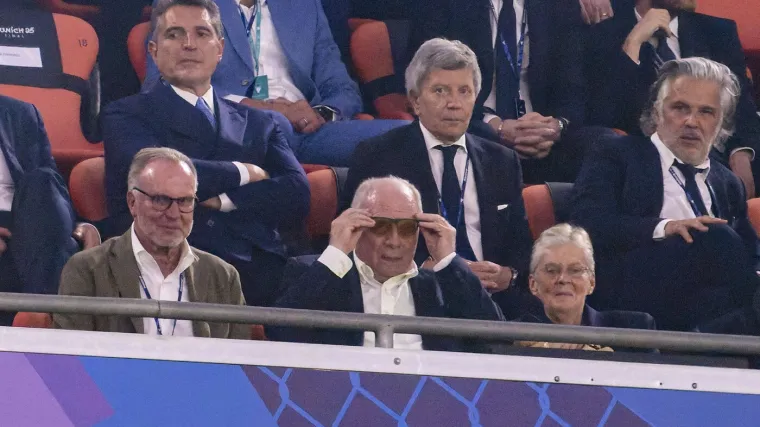 Drama legende Bayern Munchena: Pukla mu vena usred turnira, hitno ga odveli u bolnicu