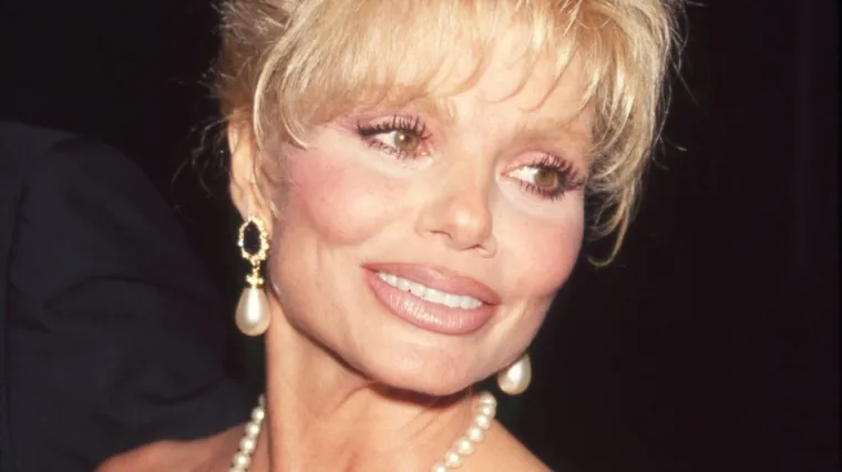 Četiri braka i dramatičan razvod obilježili joj život: Pogledajte najbolja izdanja Loni Anderson