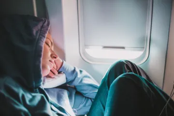 Vrijedi probati: 'Vojna metoda spavanja’ omogućiti će da zaspite u avionu za samo nekoliko minuta