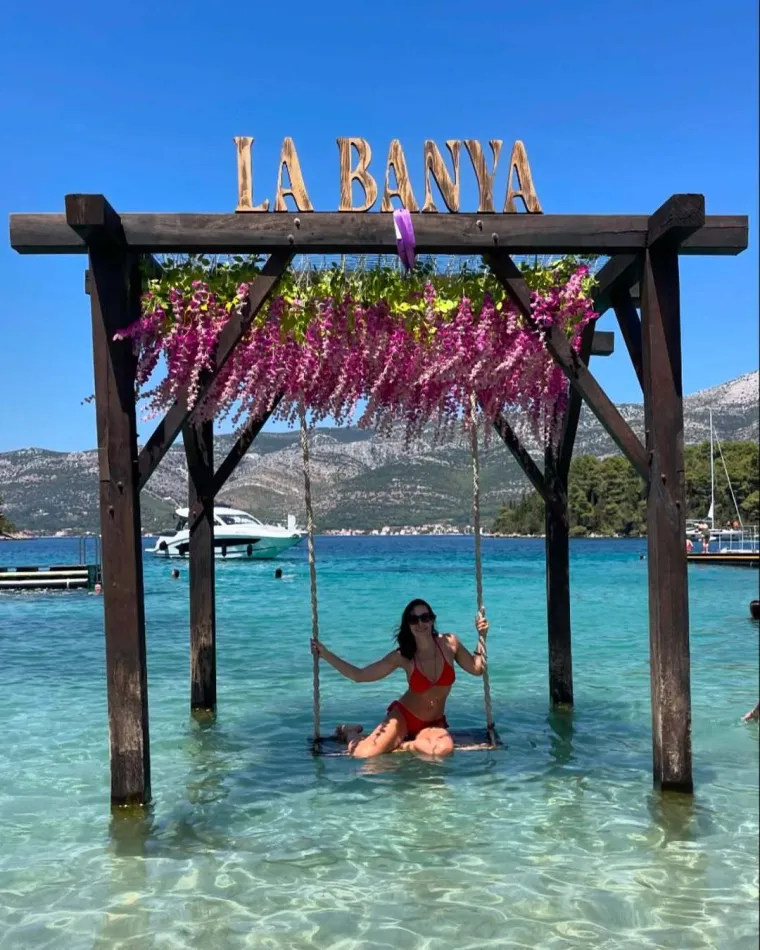 Kristina Đanić (50) kao da ne stari: 'Ne koristim skupe kreme, a ovi proizvodi su mi otkriće'