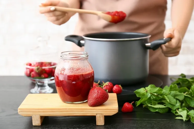 Recept za savršen pekmez od jagoda kojeg će lako napraviti i početnici