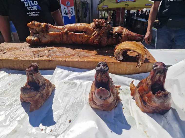 Završilo sinjsko ludilo! Thompson završio s 'Lijepa li si', a policija poslala važno upozorenje
