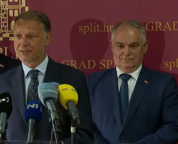 Novinari pitali Gordana Jandrokovića bi li popio kavu s Ivom Sanaderom