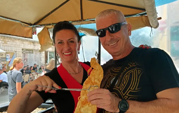 Na Thompsonovom koncertu i Mara Uštipak: Zasukala rukave i bacila se na posao