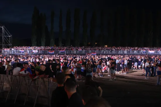 Direkt uživo iz Sinja! Koncert još nije počeo: 'Ljudi su se nonšalantno ponijeli...'