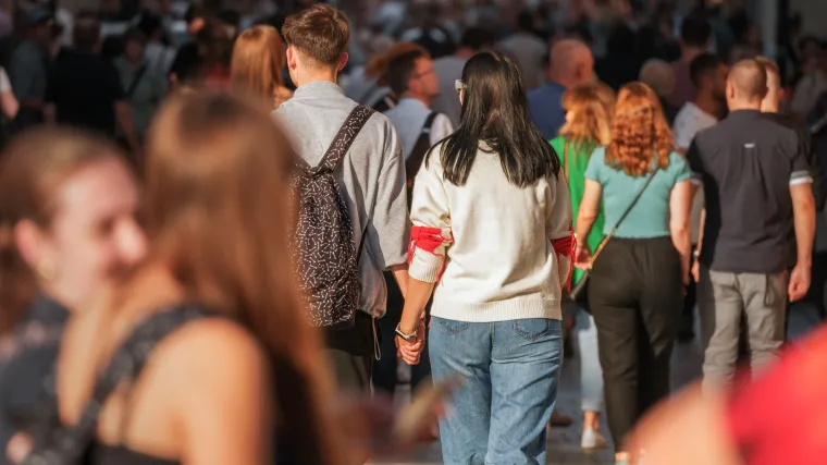 Dva puta pao na isti trik: Prevarili starijeg muškarca, uzeli mu 8000 eura!