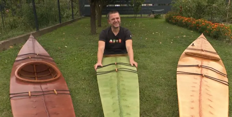 Slavonac ne prodaje Inuitima led, ali bi im mogao ponuditi kajake kakve koriste na Grenlandu