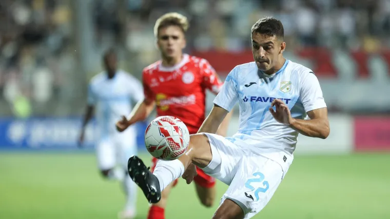 Navijači Rijeke ogorčeni nakon poraza, proziva se jedan čovjek: 'Neznalica'