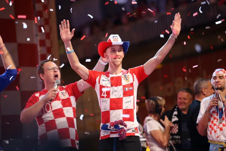 Gledamo i ne vjerujemo: Srbi plasirali nevjerojatnu informaciju o Ivanu Perišiću!