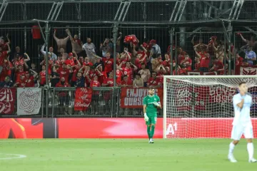 Shelbourne je do jučer tek tri puta slavio na gostovanju u Europi, a sada ih korak dijeli do povijesti