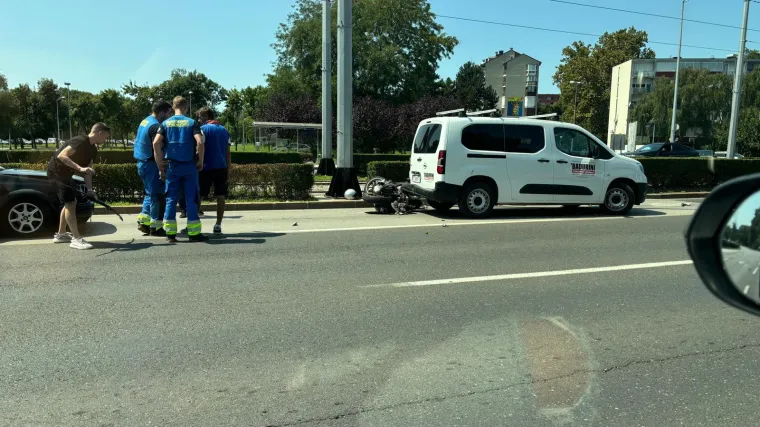 Strašni prizori u Zagrebu: 'Motocikl je potpuno zgužvan, vozač je sretnik ako je preživio'