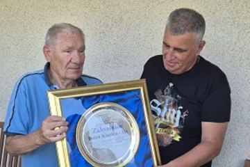 Dida Iko dirnuo naciju svojim nesebičnim potezom za Thompsonov koncert, Bulj mu uručio zahvalnicu