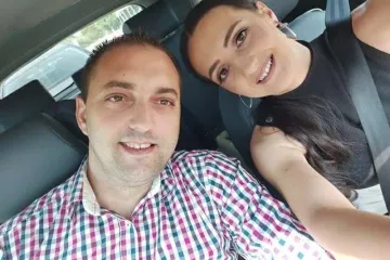 Bebi se žurilo: Marijan je porodio suprugu u autu kod Dubrovnika. 'Hitna je brzo došla, ali Roko je bio brži'