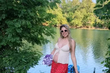 Glumica Mada Peršić zablistala u bikiniju: Pokazala trbuščić, uz nju posebni čuvari
