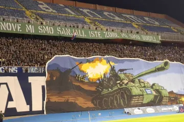 Pogledajte trenutak kad su Boysi razvili spektakularnu koreografiju uz topovske udare