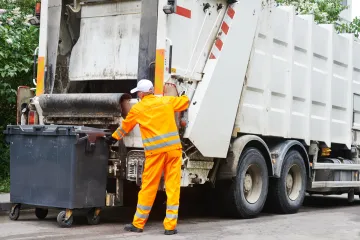 Radnici čistoće pokupili smeće, uskoro nastala panika - krenula munjevita potraga