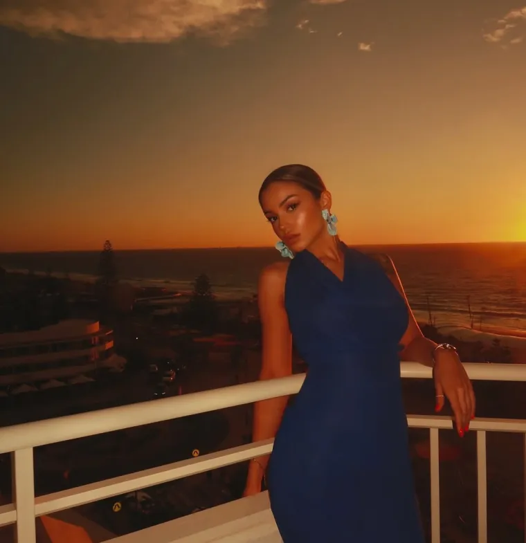 Breskvicu zaprosio dečko na nastupu, uslijedio potez o kojem priča cijela Crna Gora!