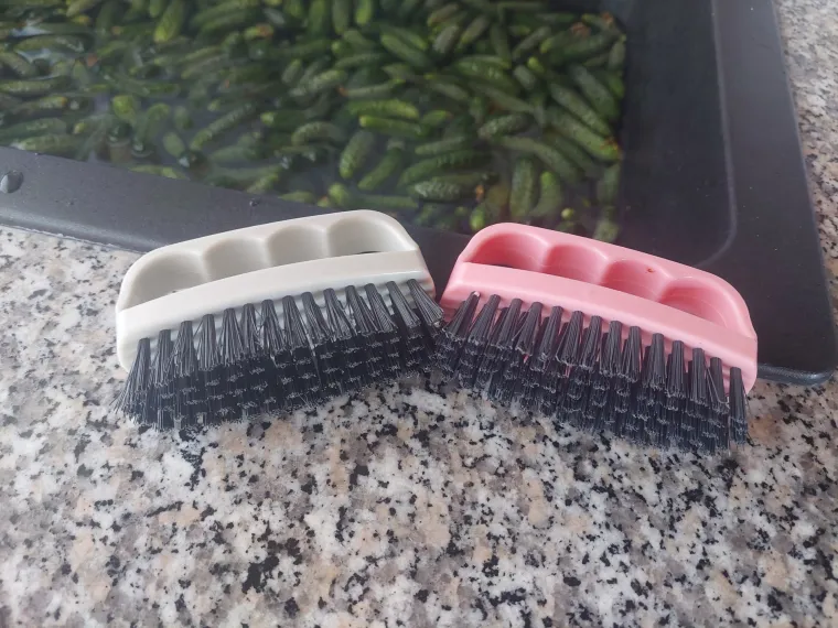 Donosimo recept za kiseljenje krastavaca: Iznenadit će vas zdravstvene prednosti