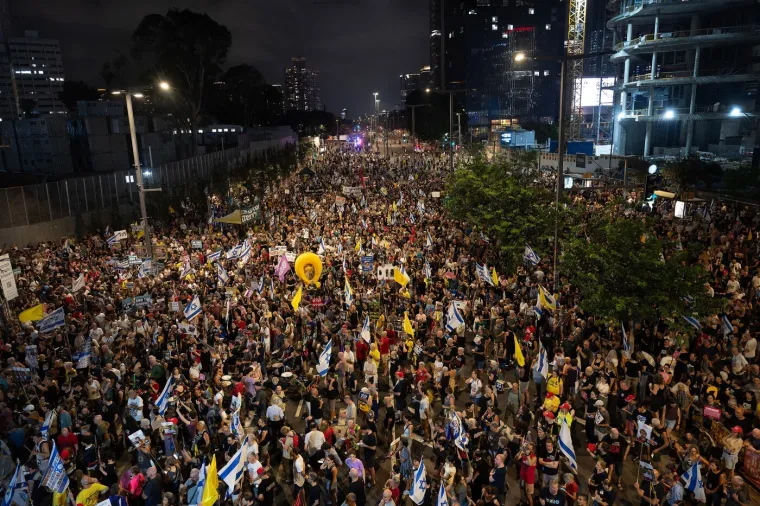 Ogroman prosvjed u Tel Avivu: Tisuće prosvjednika traže kraj rata i oslobađanje talaca