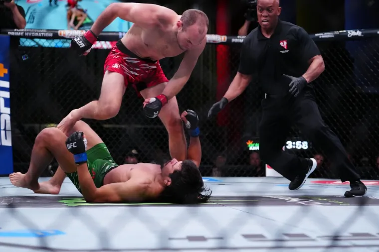 Brutalan nokaut srpskog 'Doktora' u UFC-u: Protivnik izdržao u kavezu samo 63 sekunde