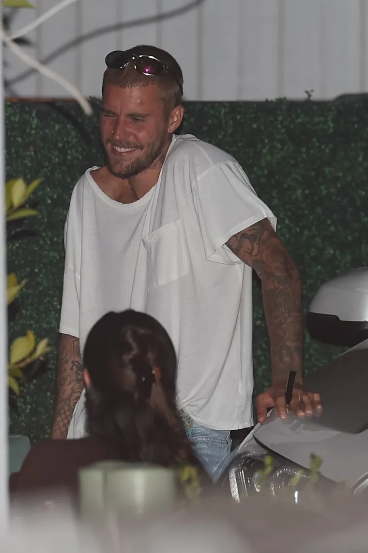 Što se dogodilo Bieberu? Kamera uhvatila trenutak kada ga je nešto jako dirnulo