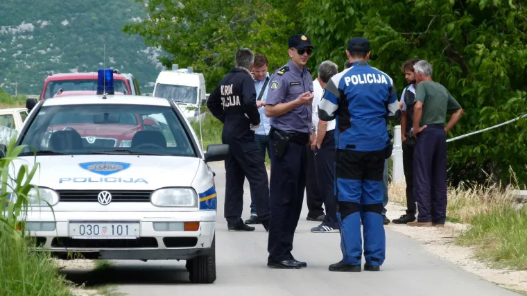 Novi detalji o mrtvoj bebi: Skrivala je trudnoću? Mještani duboko potreseni