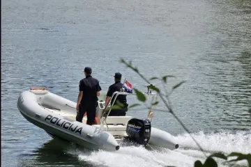 Pet ih je skočilo s mosta, jedan nije isplivao: Nastavlja se potraga za muškarcem (38) u Međimurju