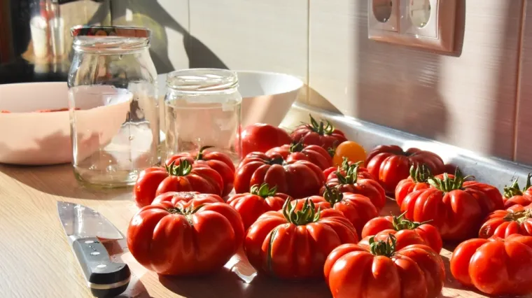 Rajčice će vam ovako trajati do dvije godine: Zadržat će svježinu i bez termičke obrade